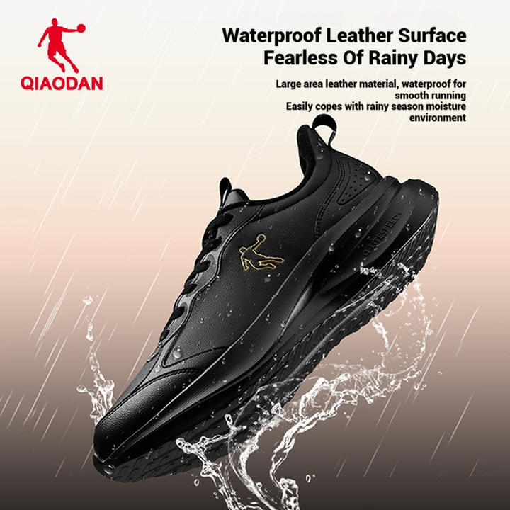 Qiaodan รองเท้าวิ่งผู้ชายฤดูหนาวหนังกันน้ํา Warm Cushioned น้ําหนักเบา QXG023254224บี — รองเท้ากีฬา แบรนด์ Qiaodan ของแท้ 100% เช็คราคาจาก Shopee Lazada thumbnail 5
