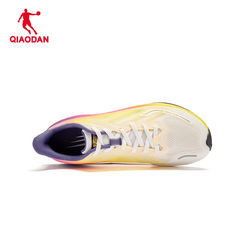 รองเท้ามาราธอน Qiaodan Feiying 5.0 สำหรับผู้ชาย ออกแบบมาพร้อมแผ่นคาร์บอนและเบาะลม — รองเท้ากีฬา แบรนด์ Qiaodan ของแท้ 100% เช็คราคาจาก Shopee Lazada thumbnail 3