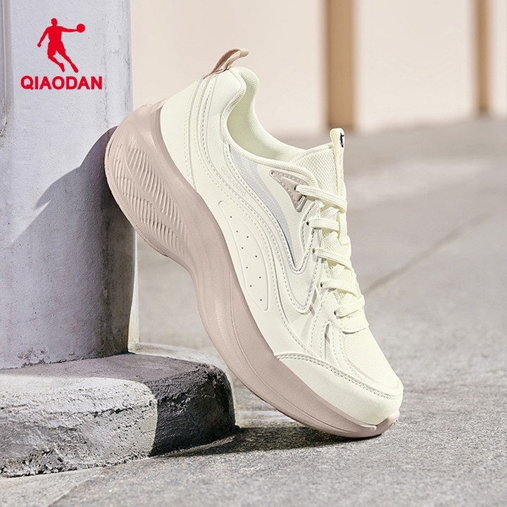 Qiaodan รองเท้าวิ่งกันน้ำและเบาสำหรับนักเรียน  QDB022251252 — รองเท้ากีฬา แบรนด์ Qiaodan ของแท้ 100% เช็คราคาจาก Shopee Lazada thumbnail 6