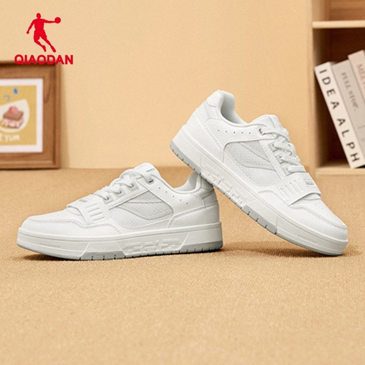 Qiaodan ใหม่ Breathable ตาข่ายผู้หญิงs Casual รองเท้าสเก็ตน้ําหนักเบาอเนกประสงค์รองเท้าผ้าใบนักเรียน QXL052252520ร — รองเท้ากีฬา แบรนด์ Qiaodan ของแท้ 100% เช็คราคาจาก Shopee Lazada thumbnail 5