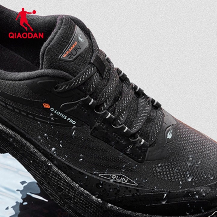 รองเท้าวิ่ง Qiaodan Rain Swift 4 สำหรับผู้ชาย ออกแบบมาเพื่อกันน้ําและกระแทก ทนทานทุกการใช้งาน — รองเท้ากีฬา แบรนด์ Qiaodan ของแท้ 100% เช็คราคาจาก Shopee Lazada thumbnail 2