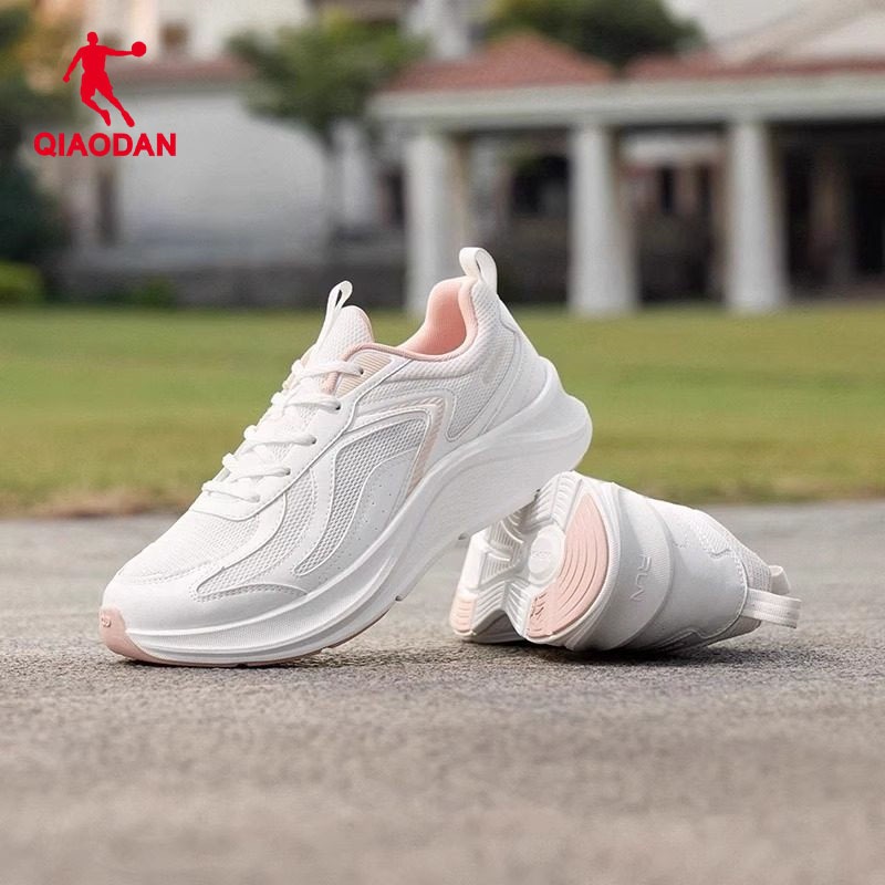 Qiaodan รองเท้าลำลองสีแดงปีใหม่สำหรับผู้หญิง แบบพลาตฟอร์ม พร้อมตาข่ายระบายอากาศ คิวเอ็ก QXB022251212 — รองเท้ากีฬา แบรนด์ Qiaodan ของแท้ 100% เช็คราคาจาก Shopee Lazada thumbnail 8