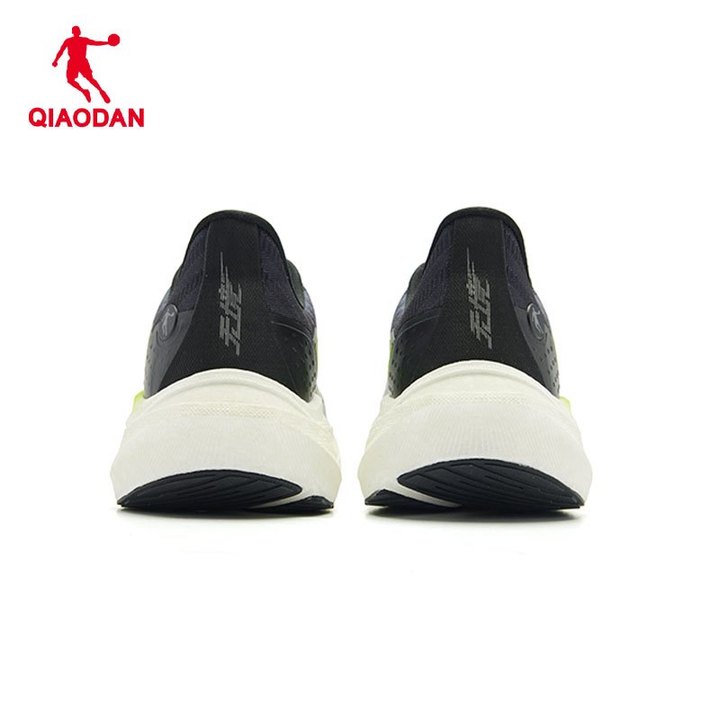 Qiaodan Beyond Run รองเท้าวิ่ง สำหรับผู้ชาย ขนาดขยาย มีการป้องกันการกระแทกและการรองรับที่มั่นคง QDB023251210 — รองเท้ากีฬา แบรนด์ Qiaodan ของแท้ 100% เช็คราคาจาก Shopee Lazada thumbnail 5