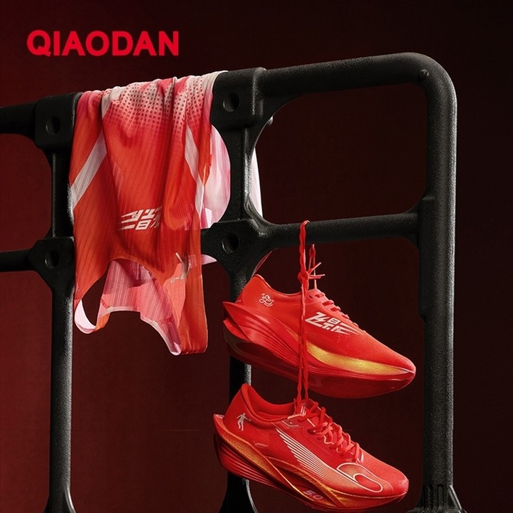 Qiaodan Feiying PB5 รองเท้าวิ่งผู้ชาย Professional Marathon Racing แผ่นคาร์บอน QDB023252299 — รองเท้ากีฬา แบรนด์ Qiaodan ของแท้ 100% เช็คราคาจาก Shopee Lazada thumbnail 8