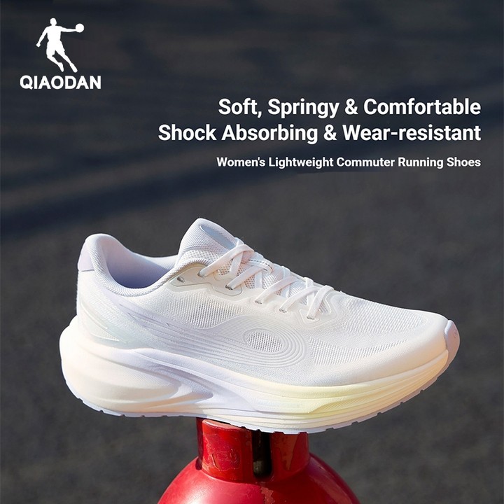 รองเท้าวิ่ง Qiaodan Balanced 1.0 สำหรับผู้หญิง ออกแบบมาเพื่อความนุ่มนวลและกันกระแทก มีตาข่ายระบายอากาศ — รองเท้ากีฬา แบรนด์ Qiaodan ของแท้ 100% เช็คราคาจาก Shopee Lazada thumbnail 3