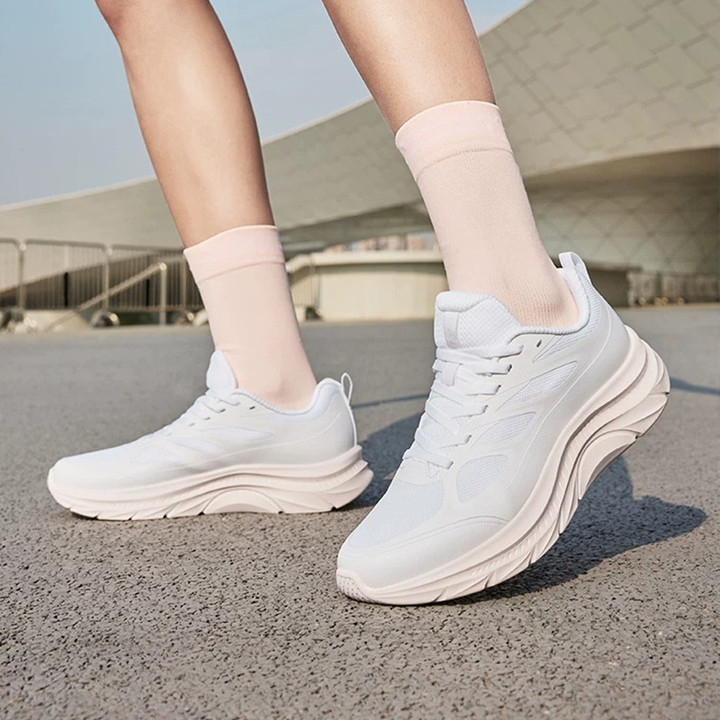 XTEP QINGYUE FW | ผู้หญิงรองเท้าวิ่งฤดูร้อน Breathable ตาข่าย Soft Sole Shock Absorption Leisure Cushioning — รองเท้ากีฬา แบรนด์ Xtep ของแท้ 100% เช็คราคาจาก Shopee Lazada thumbnail 2