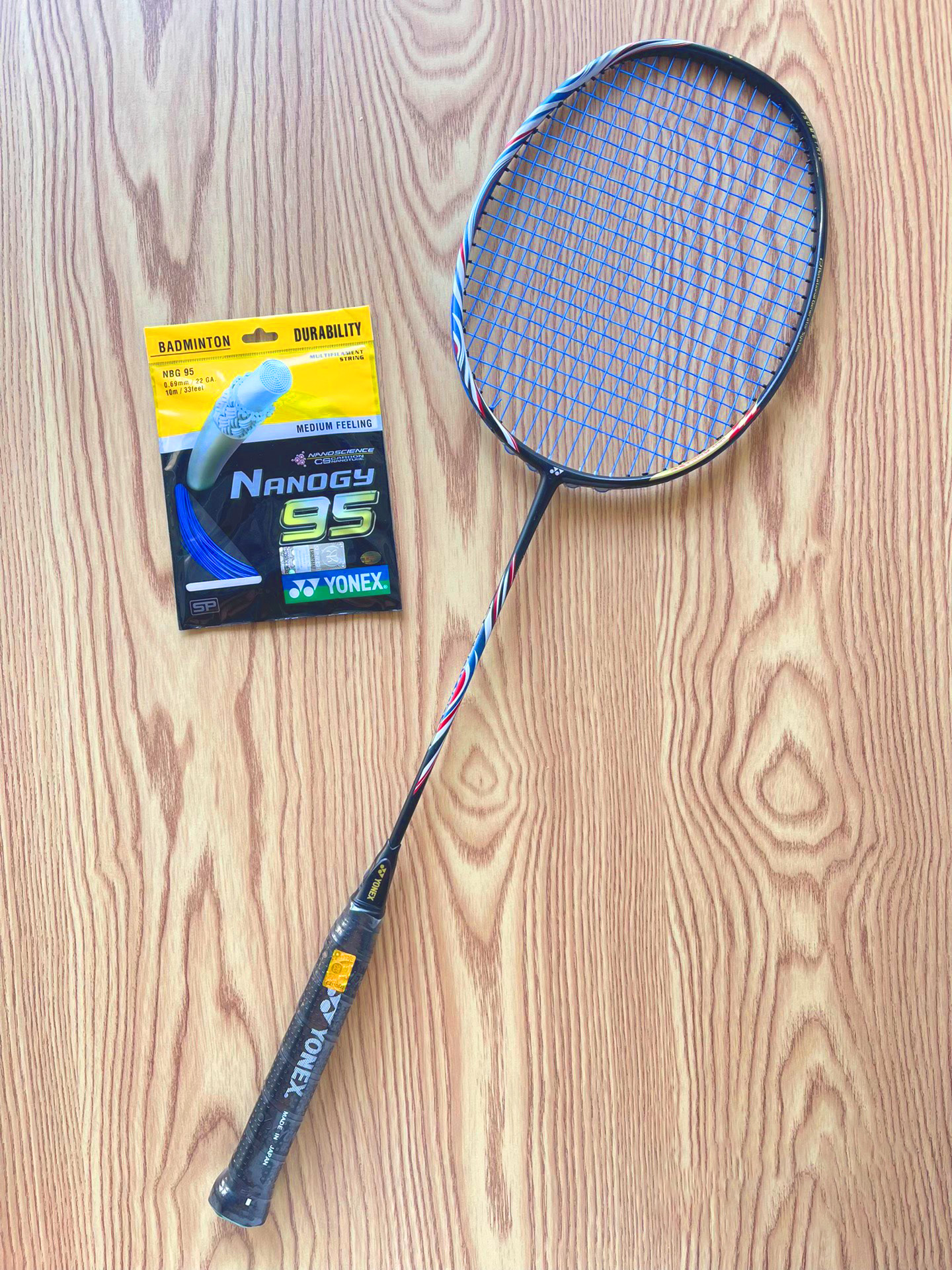 【จัดส่งในวันเดียวกัน】YONEX ไม้แบดมินตัน ASTROX 100 ZZ ไม้แบดมินตันที่ ...