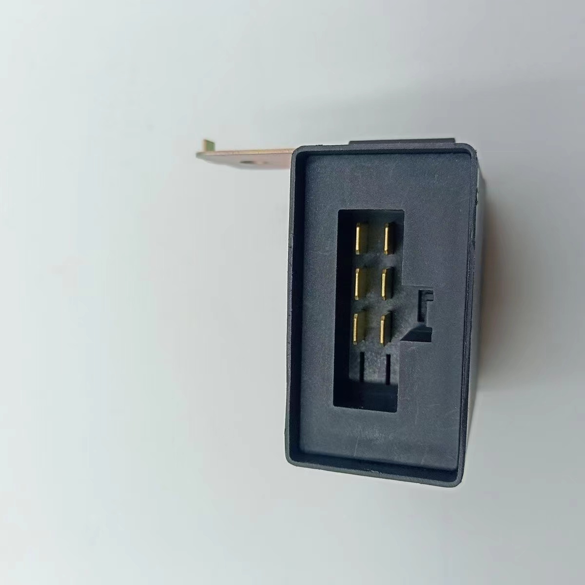 รีเลย์ตั้งเวลาปัดน้ําฝน Isuzu Invader,rodo | Shopee Thailand