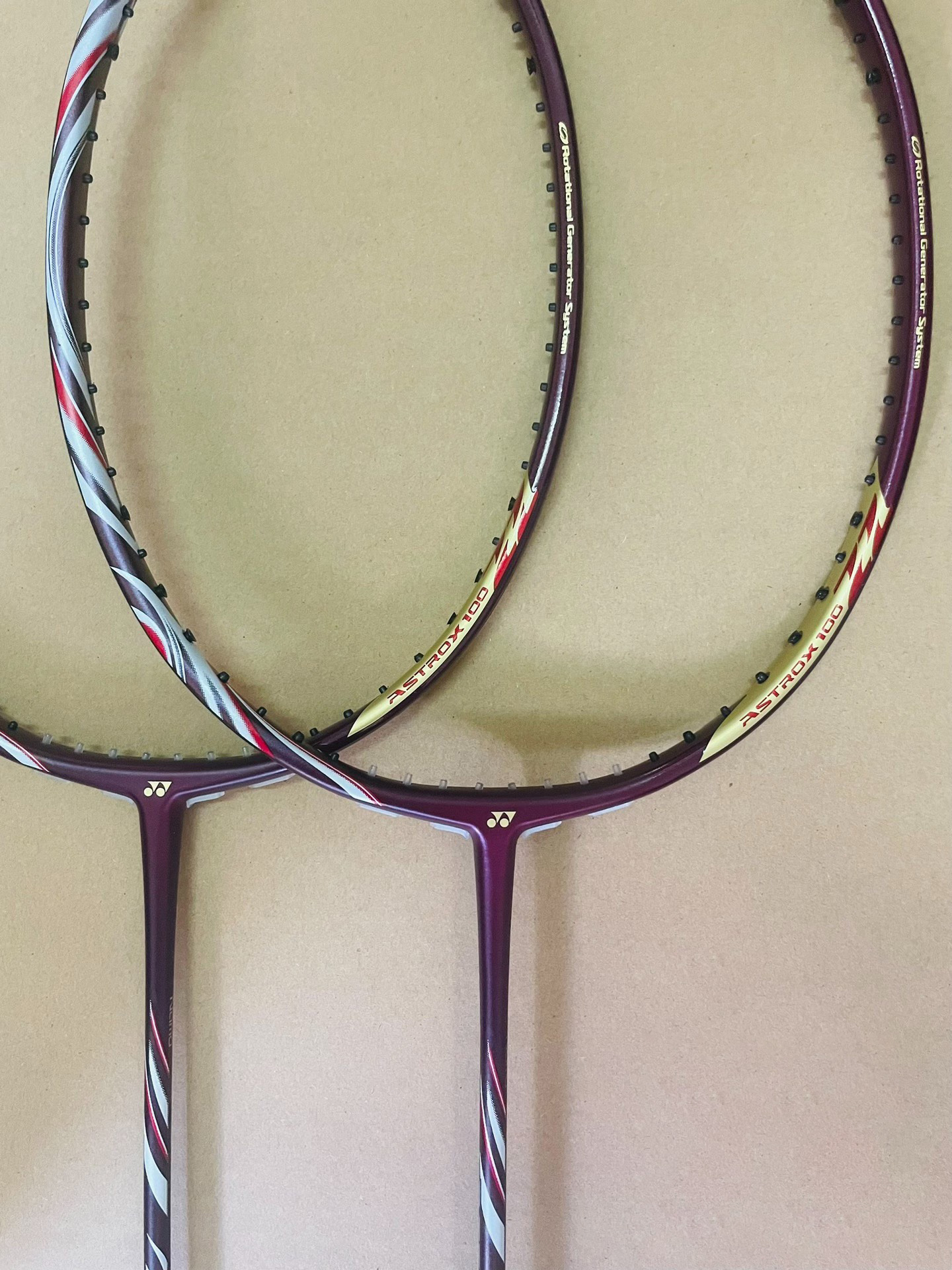 【จัดส่งในวันเดียวกัน】YONEX ไม้แบดมินตัน ASTROX 100 ZZ ไม้แบดมินตันที่ ...