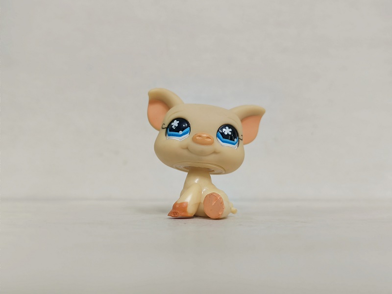 Lps ฟิกเกอร์ หมูเหลือง ตาฟ้า #7076 Littlest Pet Shop ของเล่น | Shopee ...