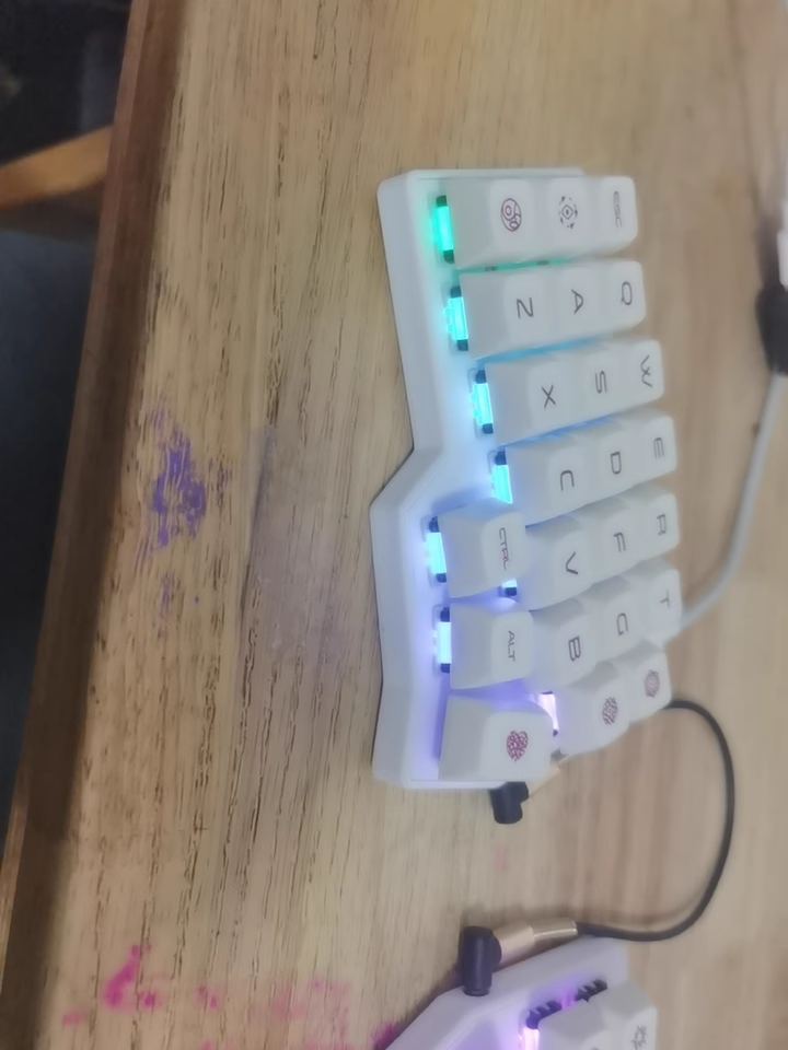 Corne V4 Split Ergonomics Hot-swappable MX Mechanical Keyboard แบบมีสาย ...