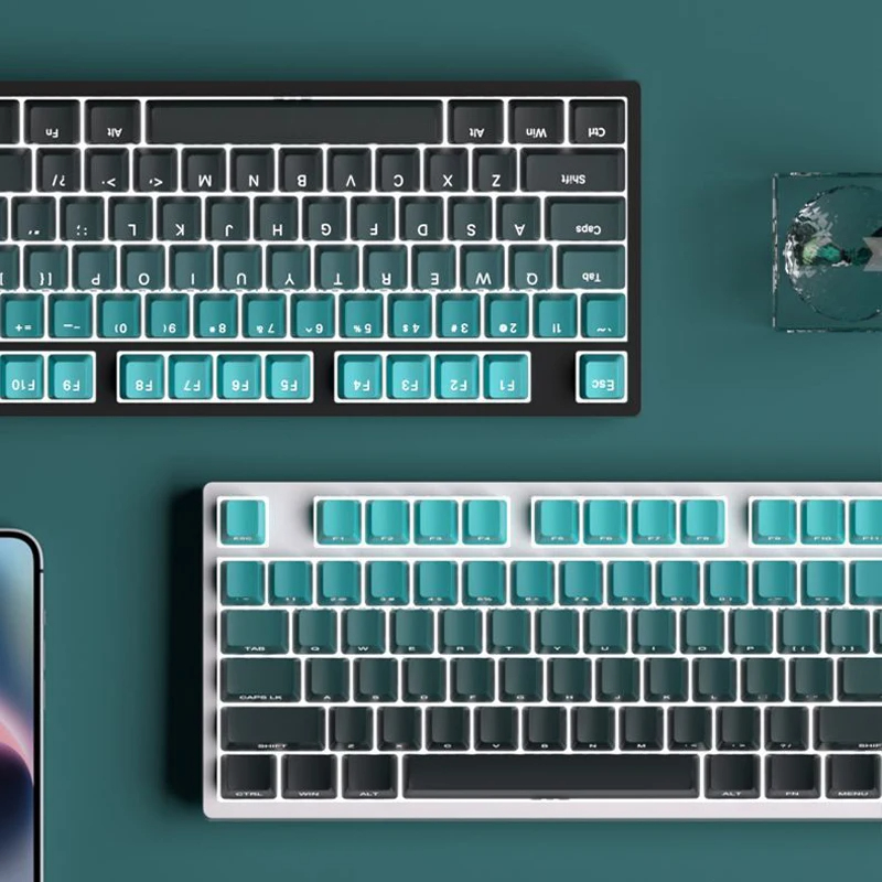 135 คีย์ด้านข้างพิมพ์ RGB Backlit Keycap ชุด Gradient Cyan Cherry ...