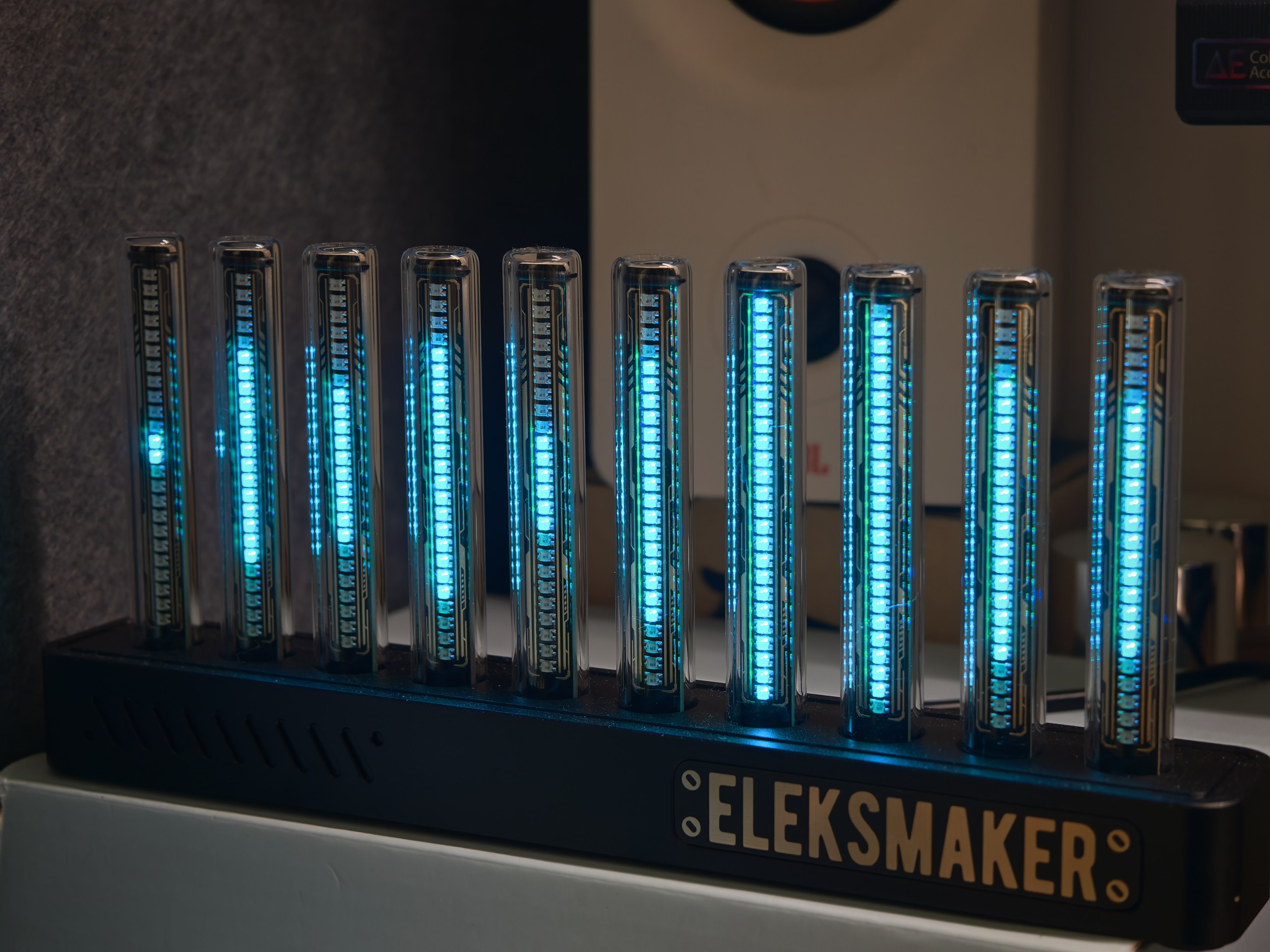 EleksMaker 10 หลอด ไฟ RGB ตั้งโต๊ะ เกมมิ่ง รับเสียง เพลง แสงตามจังหวะ ...
