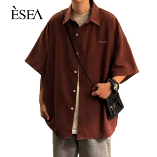 ESEA เสื้อผู้ชายในฮาราจูกุที่นิยมเสื้อเชิ้ตผู้ชายสีทึบวรรณกรรมแฟชั่นแขนสั้น