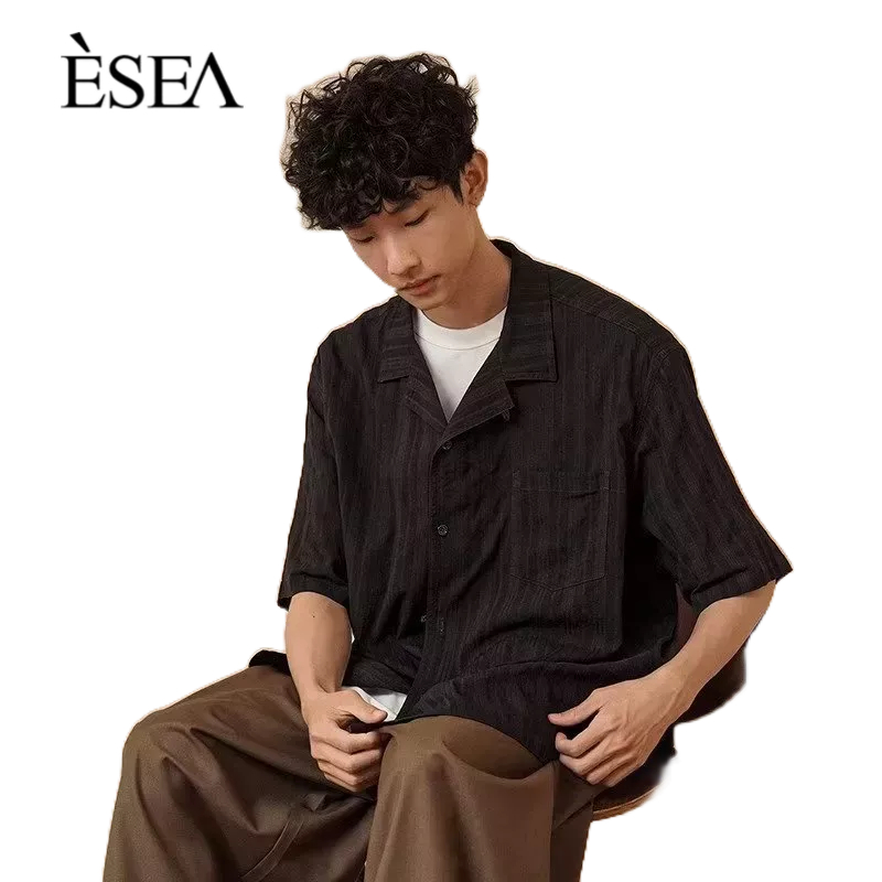 esea-เสื้อเชิ้ตผู้ชายอารมณ์อเนกประสงค์เทรนด์สีทึบเสื้อคู่ใหม่ขี้เกียจหลวมรอบคอแขนสั้น