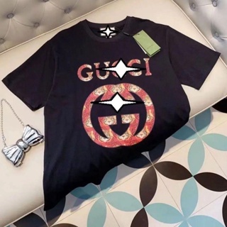 Gucci เสื้อยืดลําลอง แขนสั้น พิมพ์ลายตัวอักษร หัวเสือ เหมาะกับฤดูร้อน สําหรับผู้ชาย และผู้หญิง