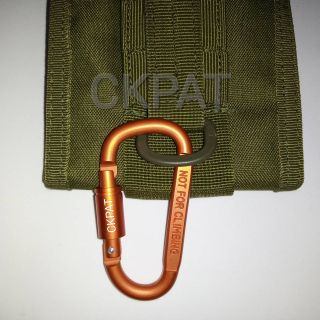 ภาพขนาดย่อของภาพหน้าปกสินค้าพร้อมส่ง CBN03 คาราบิเนอร์ Carabiner D พวงกุญแจ ตะขอเกี่ยว จากร้าน chakkapattech บน Shopee