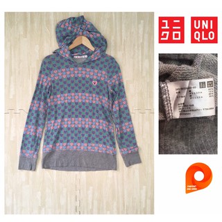 Uniqlo เสื้อฮู้ด ลายหัวใจ สภาพใหม่