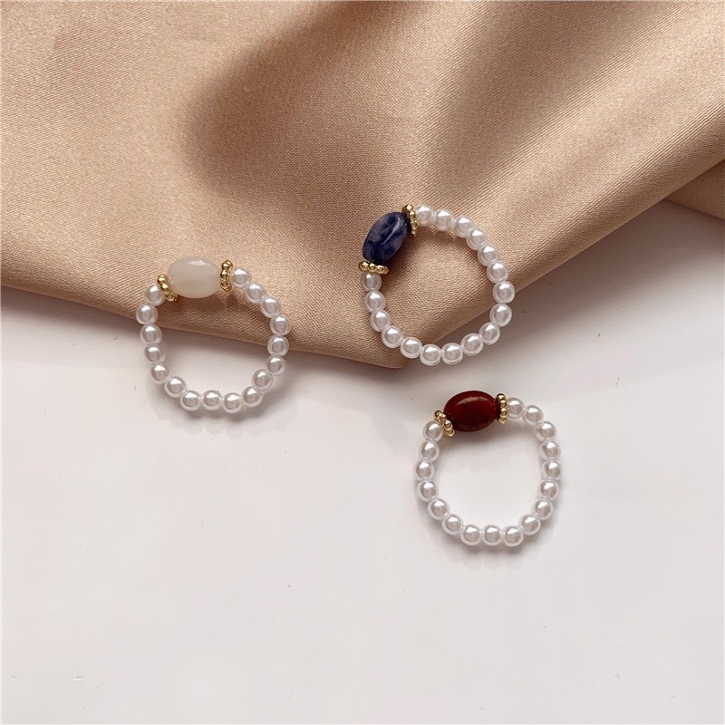 earika-earrings-pearl-beads-ring-แหวนลูกปัดสีมุกยางยืด-ฟรีไซส์ปรับขนาดได้