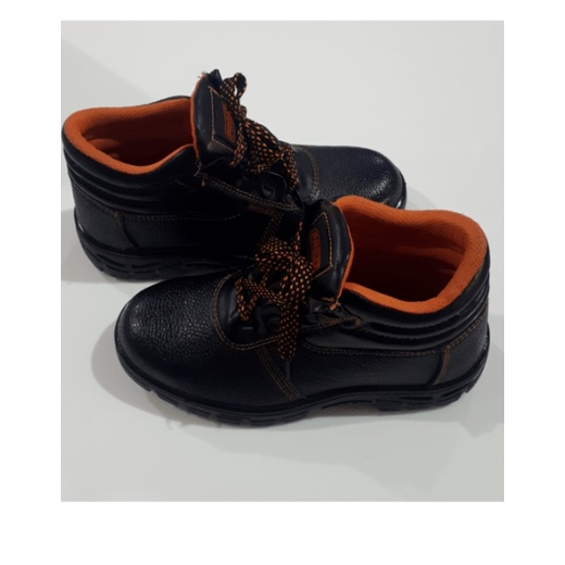 รองเท้าเซฟตี้-พื้นเหล็ก-เบอร์-45-รุ่น-pw106-สีดำ-ยี่ห้อ-protx