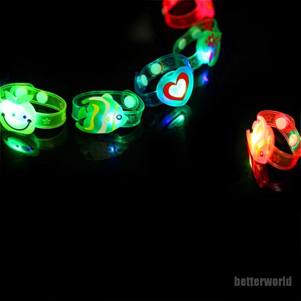 betterworld-นาฬิกาข้อมือ-สร้อยข้อมือ-ลายการ์ตูนฮาโลวีน-มีไฟฉาย-led-น่ารัก-ของขวัญคริสต์มาส