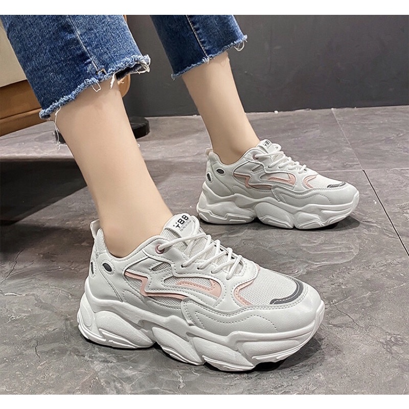 รองเท้าผ้าใบ-สีขาวเสริมส้น5ซม-baobaoshop-2201