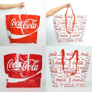 ภาพหน้าปกสินค้า🥤กระเป๋า ลายโค้ก coca-cola\'s bag ซึ่งคุณอาจชอบราคาและรีวิวของสินค้านี้