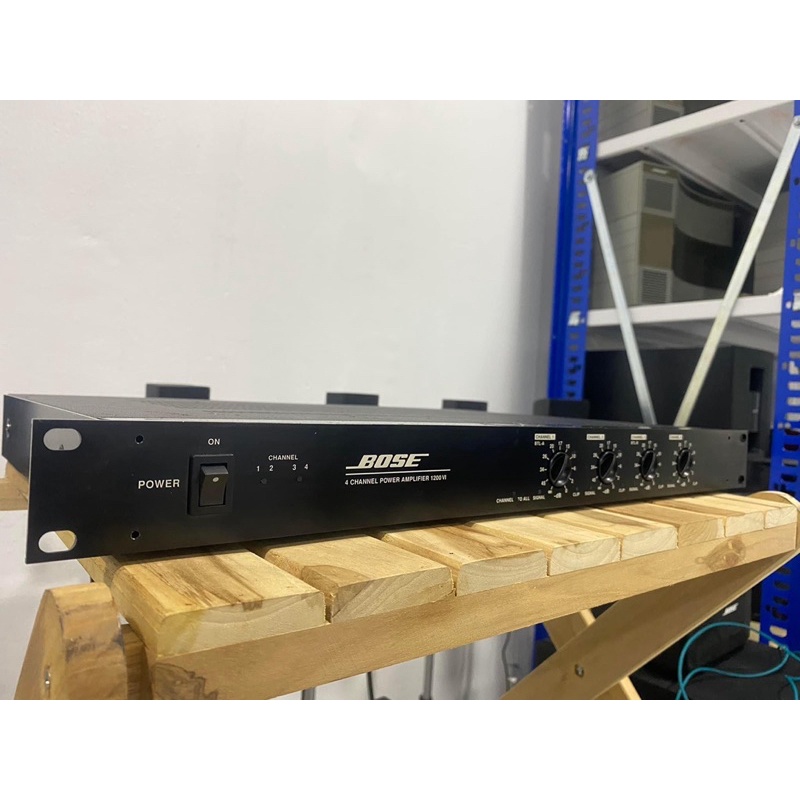 4 VI AMPLIFIER BOSE アンプ POWER 1200 CHANNNEL 4 VI AMPLIFIER BOSE アンプ POWER 1200 CHANNNEL