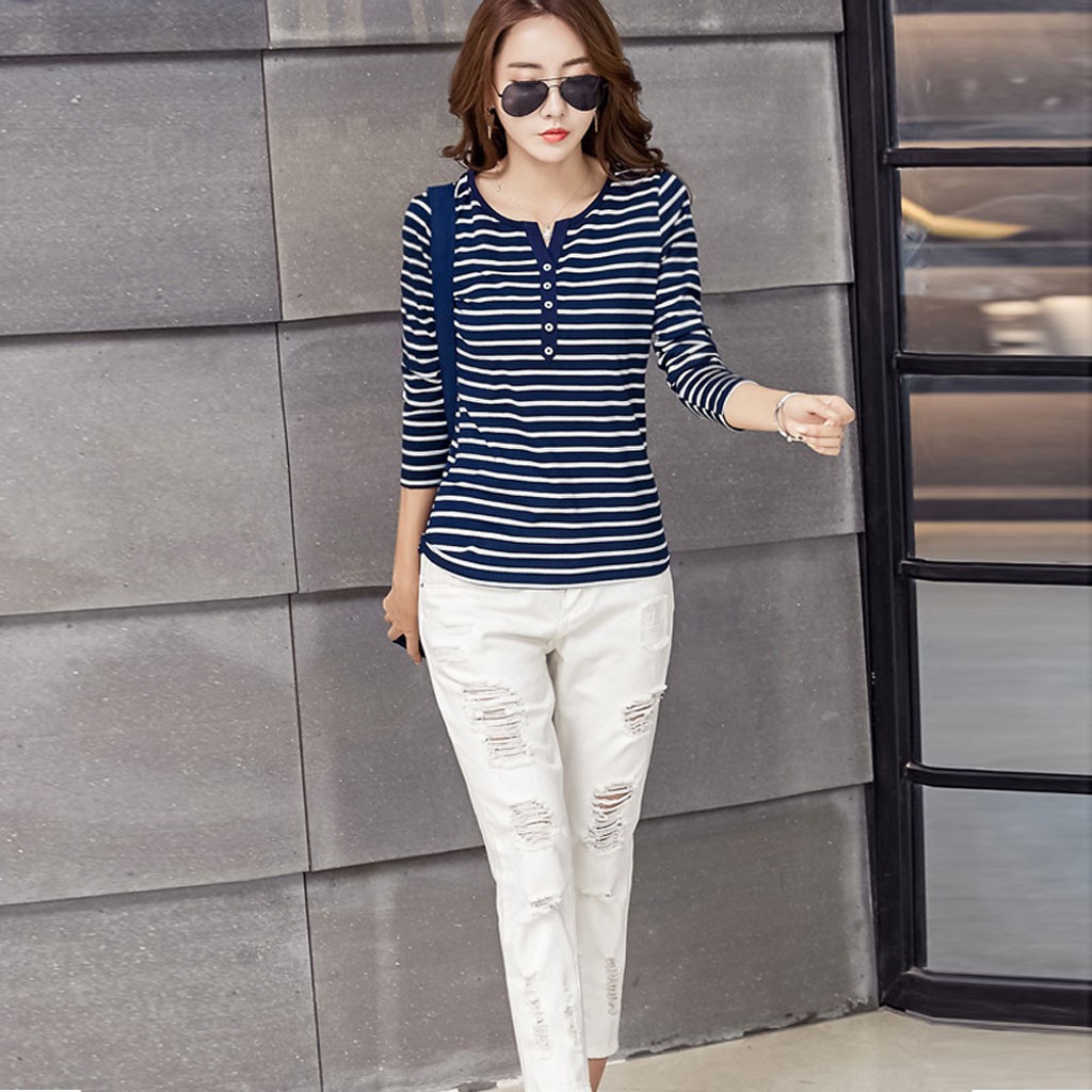 เสื้อยืดแขนยาว-คอล่องวี-ลายขวาง-สีน้ำเงิน-รหัส-flo9304