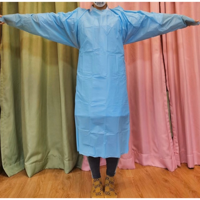 ภาพหน้าปกสินค้าIsolate Gown CPE ชุดกาวน์กันสารคัดหลั่งกันน้ำ น้ำหนักเบา ใช้ในโรงพยาบาล มาตรฐาน ISO9001/ISO13485/THAI GMP จากร้าน taotri บน Shopee