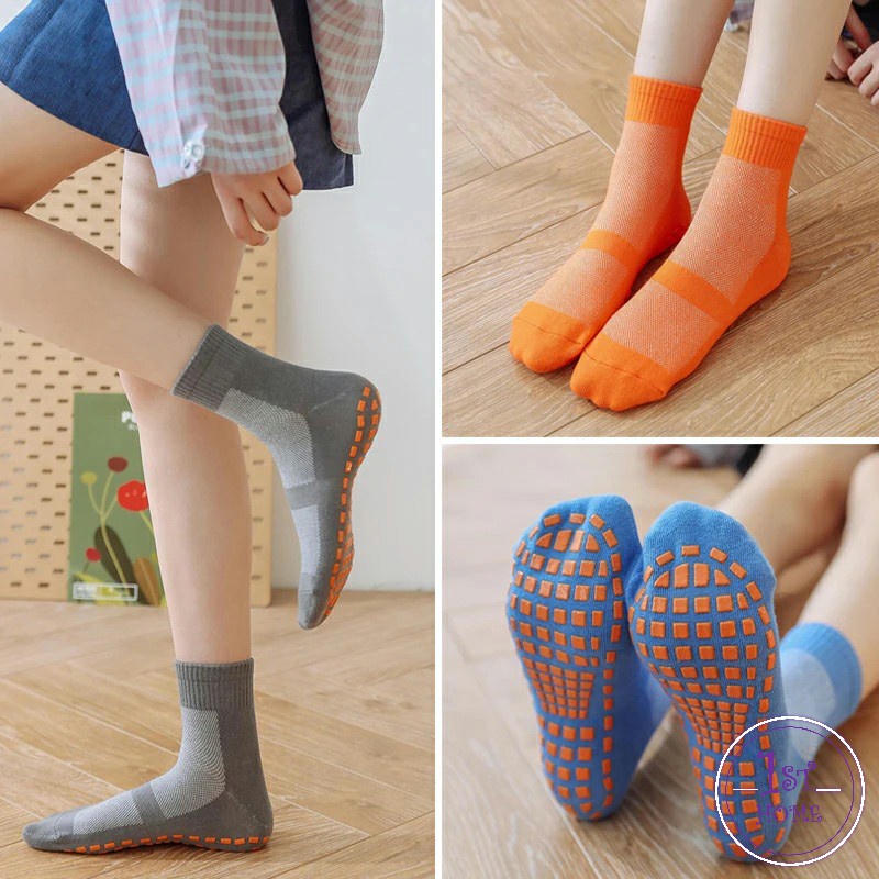 ถุงเท้ากันลื่น-ผู้ใหญ่-socks-ถุงเท้าเด็ก-socks