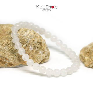 สินค้า หินหยกขาว White Jade 6 มิล ดึงดูดความมั่งคั่ง หินนำโชค กำไลหินมงคล กำไลหิน หินสีขาว By.Meechok