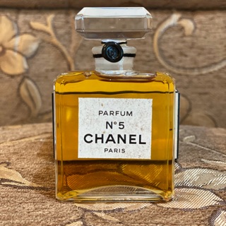 CHANEL No5 28ml Parfum Vintage 1970s Beyond Rare with original  box. NIB NEVER OPEN