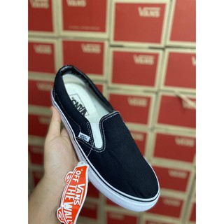 ภาพหน้าปกสินค้า✔️รองเท้าแวนสลิปออน Vans Slip on สีดำ ซึ่งคุณอาจชอบสินค้านี้