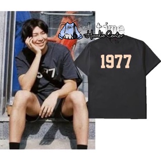 เสื้อยืดคอกลมเสื้อยืดแฟชั่น พิมพ์ลาย Bts KIM NAMJOON 1977S-4XL