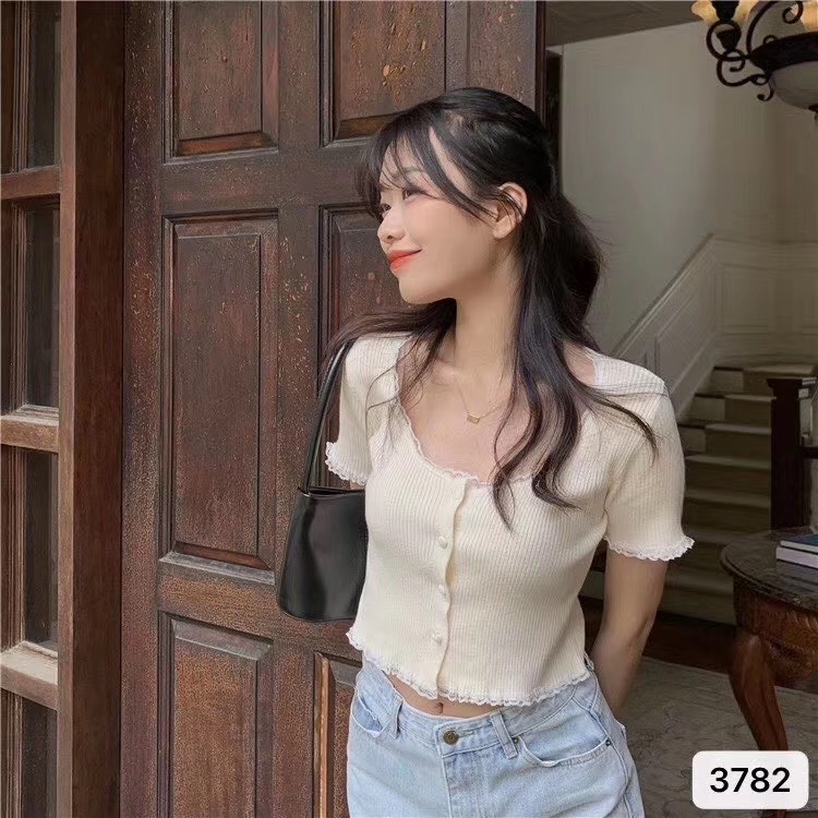 chili-k-k-เสื้อครอปแขนสั้น-คอกลมหยัก-สวยเก๋-น่ารัก-ครอปน่ารัก-3782