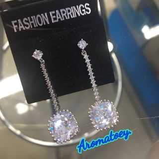 ต่างหูสี่เหลี่ยมเพชรรัสเซีย CZ Cubic Zirconia ระย้าไม่ลอกไม่ดำ แพ้ง่ายใส่ได้ ออกงานมอบของขวัญได้