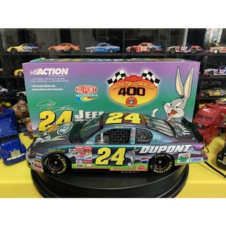 Nascar 1:24 #24 Looney Tunes