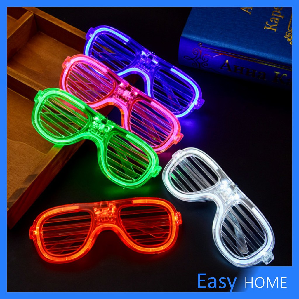 ภาพหน้าปกสินค้าแว่นตาเรืองแสง มีหลอดไฟ LED แว่นตาเรืองแสง คริสต์มาส แว่นสงกรานต์ แว่นแฟชั่น Luminous glasses จากร้าน easyhomecenter บน Shopee