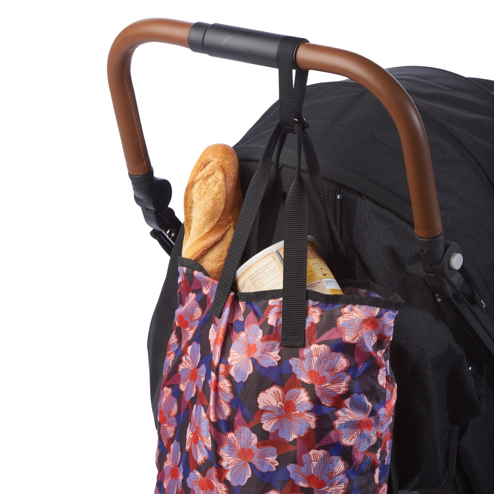 beaba-biarritz-expendable-stroller-organizer-bag-black-amp-lilys
