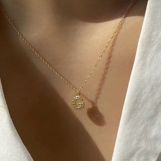 ภาพขนาดย่อของภาพหน้าปกสินค้าseadada สร้อยตัวอักษร พร้อมจี้ A-Z 14k gold CZ Minimal letter necklace จากร้าน seadada บน Shopee