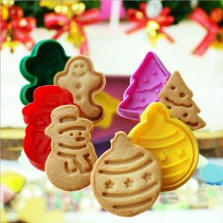 4 Pcs/ Set Cute Christmas Cookie Plunger Cutter Mould Fondant Snowman/ Xmas Tree Chocolate Baking Mold