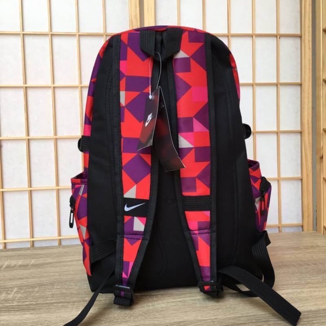 nike-graphic-backpack-ของแท้-ราคาถูก