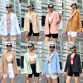 In stock🔥 ของเข้าเพิ่มแล้วค่า❗️ (440฿ฟรีส่ง) อีกหนึ่ง blazer รุ่นปัง! ใครกำลังรอเสื้อ blazer ทรงไม่ใหญ่มาก ใส่กำลังสวย