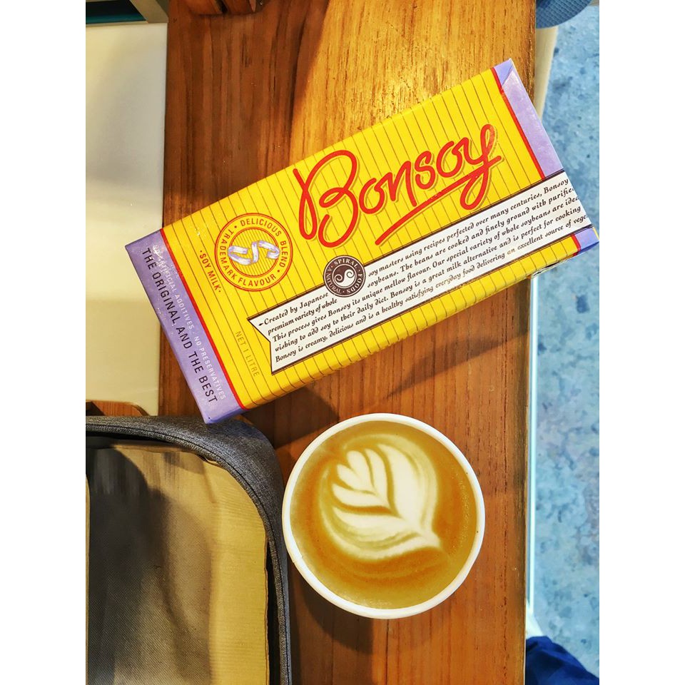 bonsoy-soy-milk-นมถั่วเหลือง-100-นำเข้าจากออสเตรเลีย-6-กล่อง-1-ลัง