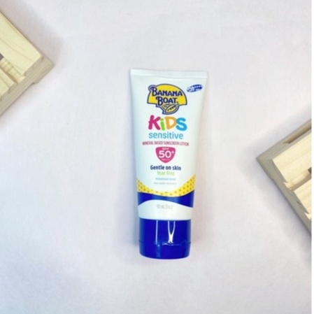 BANANA BOAT KIDS SENSITIVE MINERAL BASED SUNSCREEN LOTION SPF50+ PA++++ (KST22) https://lnwchill.com