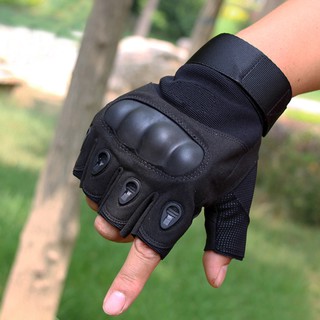 ภาพหน้าปกสินค้าFitness Glove ถุงมือฟิตเนส ถุงมือยกเวท ถุงมือขี่มอเตอร์ไซค์ รับประกันคุณภาพ สามารถทำเรื่องคืนสินค้าได้ ที่เกี่ยวข้อง