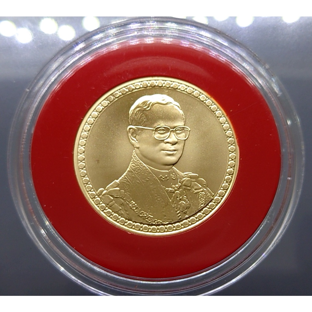 เหรียญทองคำ-ชนิดราคา-12000-บาท-น้ำหนัก-1-บาท-ที่ระลึกฉลองสิริราชสมบัติครบ-60-ปี-รัชกาลที่9-พ-ศ-2549