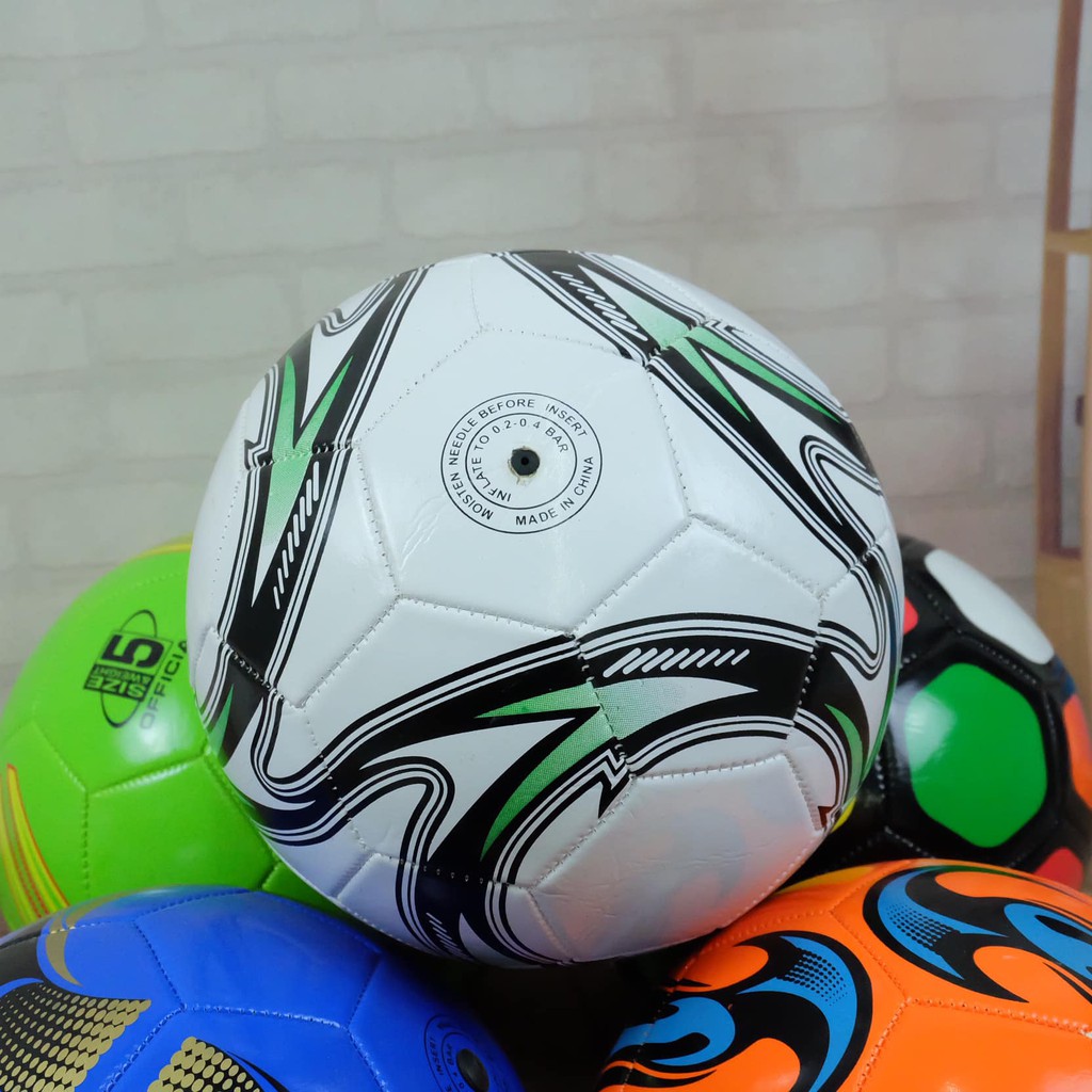 ภาพสินค้าGion - ลูกฟุตบอลไซส์มาตรฐาน Size 5 ทำจากวัสดุ PVC รุ่น DK-002 จากร้าน gion_intertrade บน Shopee ภาพที่ 7