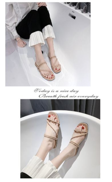 ภาพสินค้า.. รองเท้าเเตะสายคาด เกาหลี มี 3 สี ใส่สบาย วันชิวๆ จากร้าน pornlimheang บน Shopee ภาพที่ 4